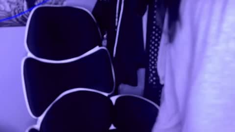 Tara  Sonny online show from 10/14/25, 02:12