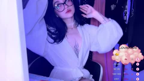 Tara  Sonny online show from 10/18/25, 04:04