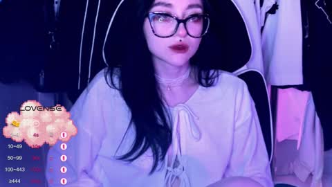 Tara  Sonny online show from 10/23/25, 03:28