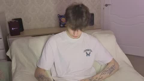 Mark online show from 03/12/26, 08:26