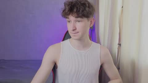 Mark online show from 05/06/26, 02:33