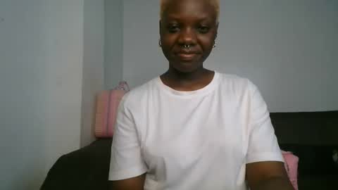 Kimberly online show from 11/23/25, 03:56