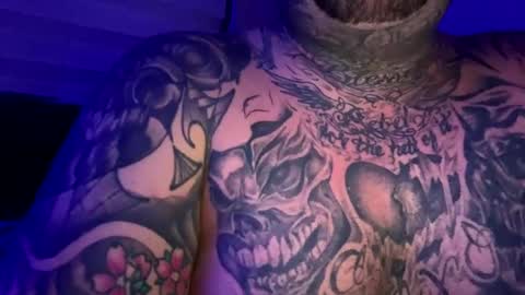 Snapshot of drippinggenie chatting on 02/12/25, 09:33 drippinggenie online show from 02/12/25, 09:33