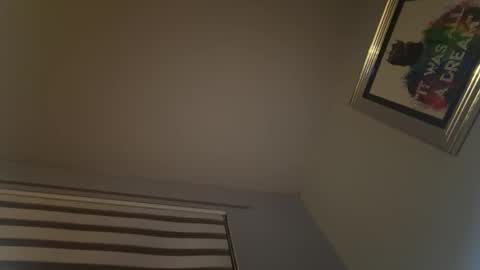 Snapshot of drippinggenie chatting on 10/16/25, 01:17 drippinggenie online show from 10/16/25, 01:17