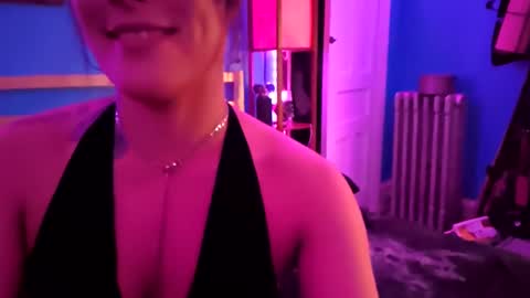 Snapshot of drippinglilygagwell chatting on 01/13/26, 06:40 drippinglilygagwell online show from 01/13/26, 06:40