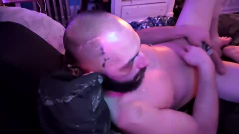 Snapshot of drippinglilygagwell chatting on 01/18/26, 07:34 drippinglilygagwell online show from 01/18/26, 07:34