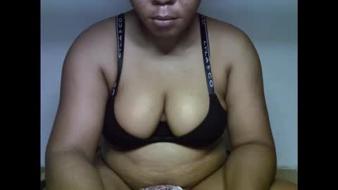 Snapshot of drippingnwet chatting on 02/16/26, 03:02 drippingnwet online show from 02/16/26, 03:02