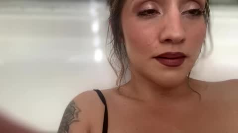 Snapshot of drippypetalo chatting on 11/03/25, 09:48 drippypetalo online show from 11/03/25, 09:48