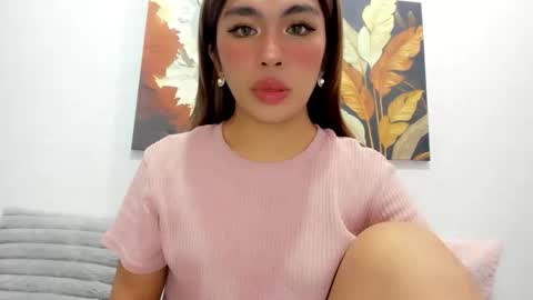 miss. Erika online show from 05/07/26, 10:53