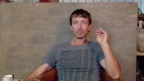 Snapshot of dritylilboy chatting on 05/31/26, 03:30 Inexperienced catfish online show from 05/31/26, 03:30