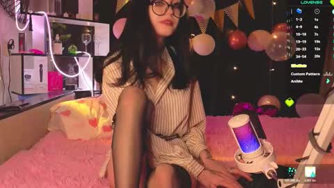 Snapshot of drive_me_crazy78 chatting on 03/08/26, 07:17 Evelyn 3 online show from 03/08/26, 07:17