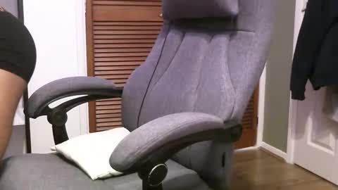 Snapshot of drizzygoat chatting on 09/26/25, 12:03 indian goat online show from 09/26/25, 12:03