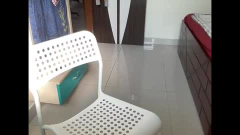 Snapshot of drjaysharma96 chatting on 10/11/25, 10:14 Dr Jay Sharma online show from 10/11/25, 10:14