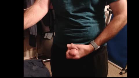 Hello Hope you enjoy what you see. I love attention in dirty talk and tips thickcock  edging precum dirtyTalk C2C online show from 11/12/25, 09:21