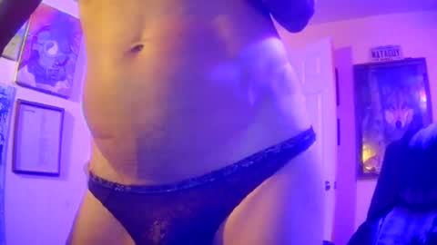 Snapshot of druedowm chatting on 09/27/25, 10:42 druedowm online show from 09/27/25, 10:42