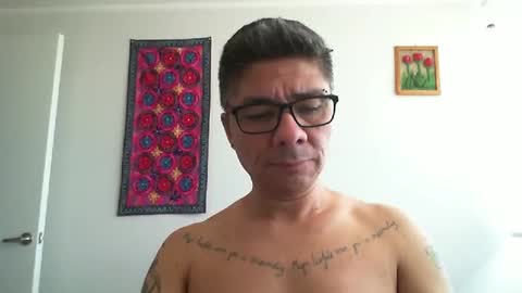 Snapshot of drumlin431 chatting on 02/17/25, 01:42 Ricardo online show from 02/17/25, 01:42