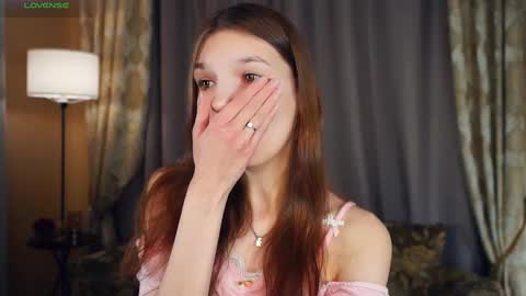 Snapshot of drutywerri chatting on 01/08/25, 06:31 Polly day and Amelia night online show from 01/08/25, 06:31