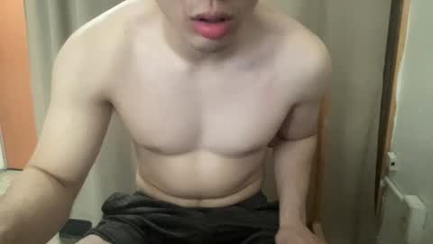 Snapshot of drveucrzy chatting on 02/19/26, 05:09 driveucrzy online show from 02/19/26, 05:09