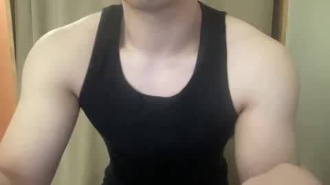 Snapshot of drveucrzy chatting on 04/21/26, 10:12 driveucrzy online show from 04/21/26, 10:12