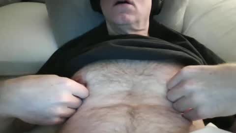 Snapshot of dsb55 chatting on 11/13/25, 05:06 dsb55 online show from 11/13/25, 05:06