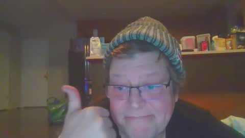 dsheist94545 online show from 03/07/25, 02:36