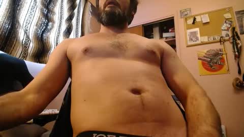 Snapshot of dstructo chatting on 01/07/26, 10:12 D online show from 01/07/26, 10:12