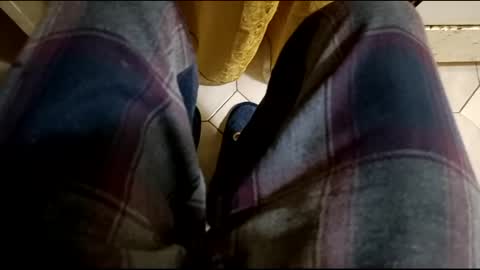 Snapshot of dthedog12 chatting on 02/24/25, 11:52 dthedog12 online show from 02/24/25, 11:52