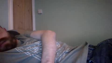Snapshot of dude106954 chatting on 05/04/26, 05:25 dude106954 online show from 05/04/26, 05:25