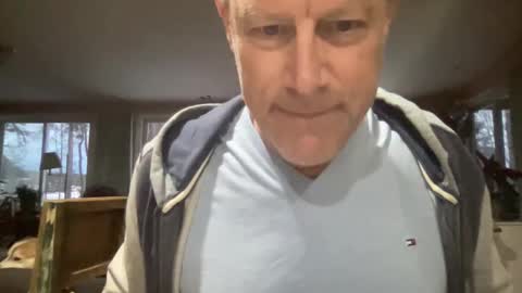 Snapshot of dudeinnh chatting on 03/06/25, 10:47 Steve online show from 03/06/25, 10:47