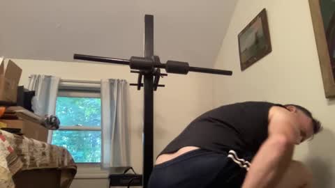 Snapshot of dudeinnh chatting on 09/11/25, 10:10 Steve online show from 09/11/25, 10:10