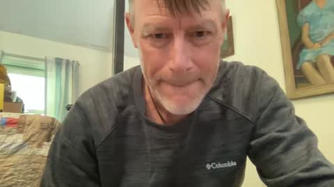 Snapshot of dudeinnh chatting on 09/27/25, 02:55 Steve online show from 09/27/25, 02:55