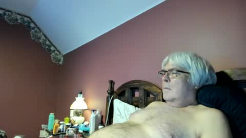 Doug online show from 06/17/26, 01:56