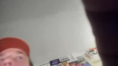 Snapshot of duke42000 chatting on 12/14/25, 02:50 Duke42000 online show from 12/14/25, 02:50