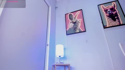 dulce__fiore07 online show from 02/22/26, 12:04