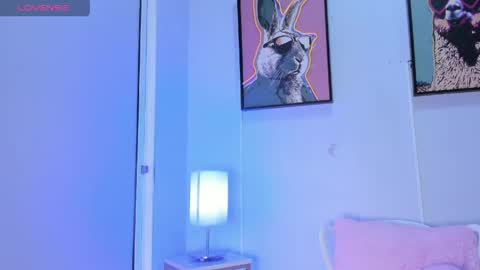 dulce__fiore07 online show from 04/29/26, 11:58