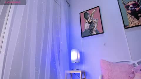 dulce__fiore07 online show from 06/05/26, 12:11