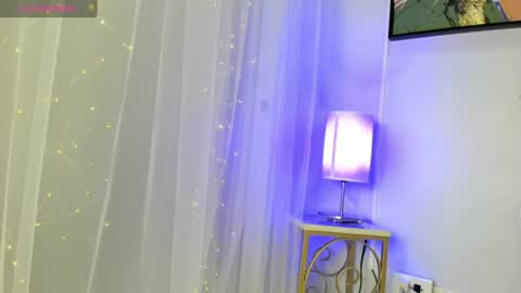 dulce__fiore07 online show from 06/17/26, 12:07
