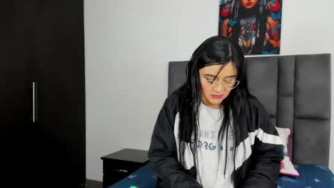 Snapshot of dulce_amg chatting on 02/24/25, 12:16 Dulce amg online show from 02/24/25, 12:16