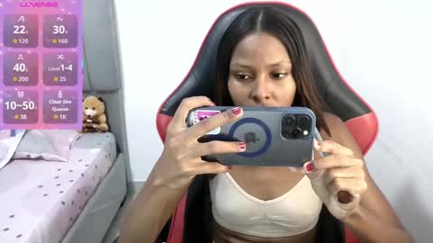 dulce_camx online show from 05/15/26, 04:52