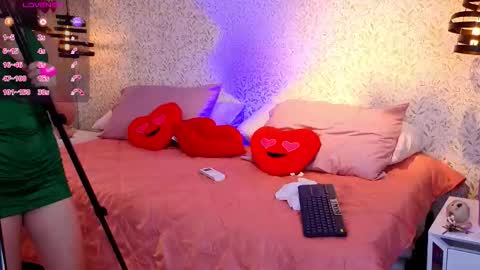 dulce_isabel_ online show from 02/07/26, 03:32