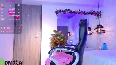 dulce_isabel_ online show from 03/11/26, 03:23