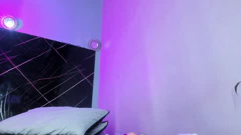 dulce melodia online show from 12/28/24, 02:01