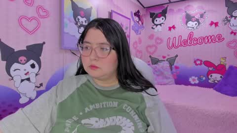 Snapshot of dulce_meow chatting on 05/13/26, 11:51 Dulce online show from 05/13/26, 11:51
