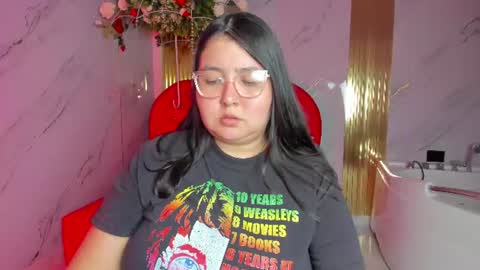Snapshot of dulce_meow chatting on 06/16/26, 11:51 Dulce online show from 06/16/26, 11:51