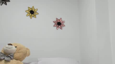 Snapshot of dulce_roberts_ chatting on 01/08/25, 11:43 Dulce  online show from 01/08/25, 11:43