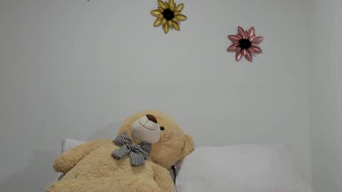 Snapshot of dulce_roberts_ chatting on 01/29/25, 02:51 Dulce  online show from 01/29/25, 02:51