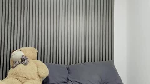 Snapshot of dulce_roberts_ chatting on 09/24/25, 12:08 Dulce  online show from 09/24/25, 12:08