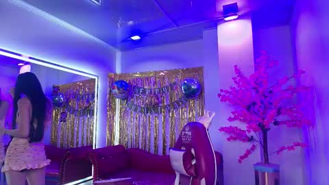 Snapshot of dulce_viioleta chatting on 12/17/25, 11:16 dulce_viioleta online show from 12/17/25, 11:16