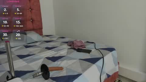 Snapshot of dulce_violetta_ chatting on 06/08/26, 08:53 violetta online show from 06/08/26, 08:53
