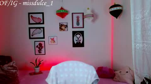 Dulce online show from 12/19/25, 08:10